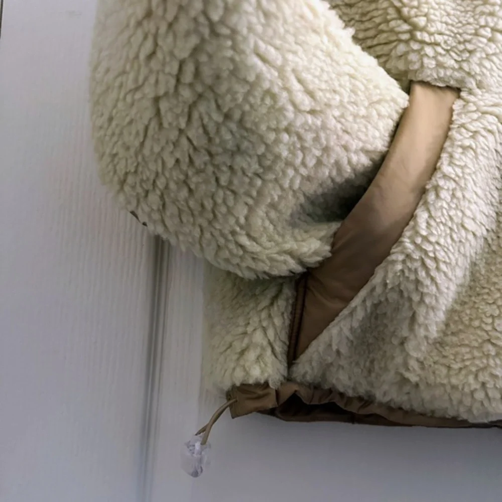 NWT COACH Sherpa Jacket Stand-Up Collar‎ Pull Over In Recycled Polyester Cream
